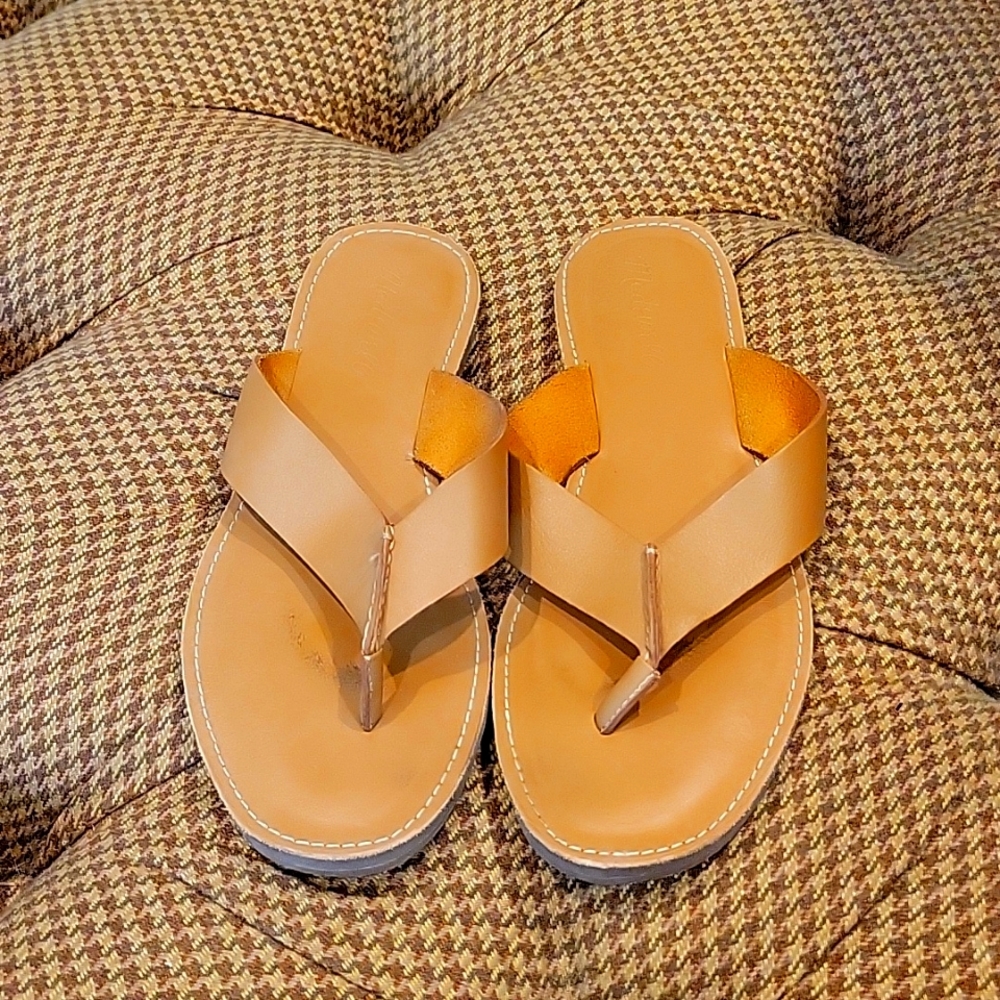 Leather sandal/flipflop